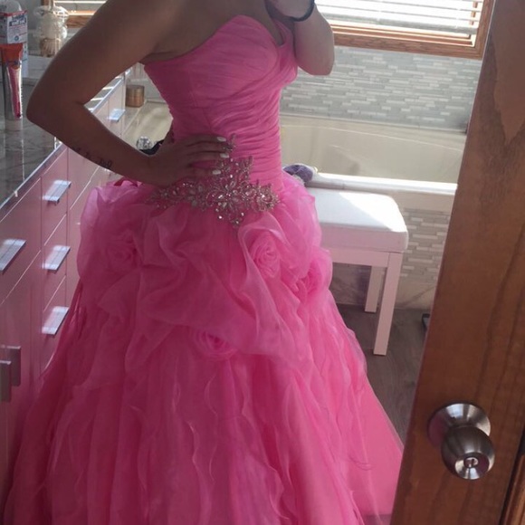 Graduation/Prom Dress - Picture 2 of 8